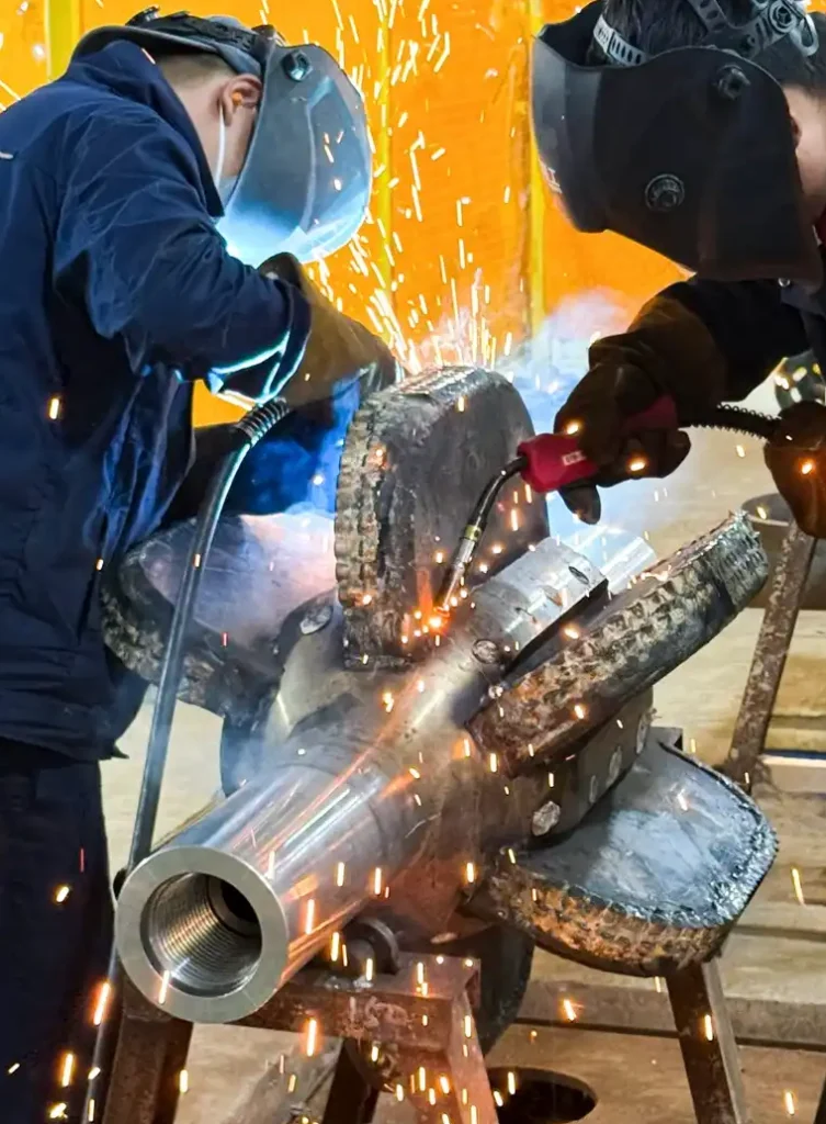 PDC Reamer is welding